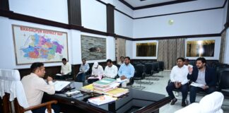 Bhagalpur News: LPG Gas की किल्लत की अफवाहों पर भागलपुर DM ने लगाया ब्रेक, बोले- ‘जिले में स्टॉक भरपूर, घबराएं नहीं’ Bihar News Deshaj Times