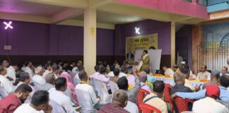 Darbhanga News: दरभंगा Jan Suraaj में मचा घमासान, जिला इकाई की घोषणा होते ही बगावत पर उतरे नेता, इस्तीफों की लग सकती है झड़ी!