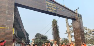 Darbhanga News: Benipur MLA विनय चौधरी ने धेरुख में किया भव्य द्वार का लोकार्पण, बोले- ‘महामंडलेश्वर की स्मृति हमेशा रहेगी जीवंत’