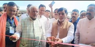 Bhagalpur News: उत्साह, उमंग और विकास के रंग में रंगा Sabour Kisan Mela… दिखा विकास का दम, मंत्रियों राम कृपाल -श्रवण कुमार ने किसानों को दी नई सौगात, बोले- दोगुनी होगी आय! Bihar News Deshaj Times