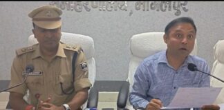 Bhagalpur News: गैस की किल्लत की अफवाहों पर DM नवीन का एक्शन, बोले- ‘अफवाहों पर ध्यान न दें, घर बैठे होगी सिलेंडर की डिलीवरी’