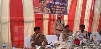 Bhagalpur News: SSP साहब! बच्चों को झूठे केस में फंसाया जा रहा है… जनसंवाद में छलका लोगों का दर्द, मिला सख्त कार्रवाई का भरोसा
