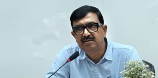 Bihar News: हड़ताली अधिकारियों पर सरकार का अल्टीमेटम, Bihar Revenue Service को 25 मार्च तक काम पर लौटने का निर्देश, वरना होगी बड़ी कार्रवाई!