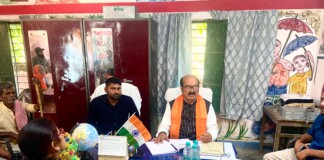 Bihar News: केवटी में MLA मुरारी मोहन झा ने संभाला मोर्चा, सरकारी स्कूलों की बदली सूरत या सिर्फ खानापूर्ति? Bihar News Deshaj Times