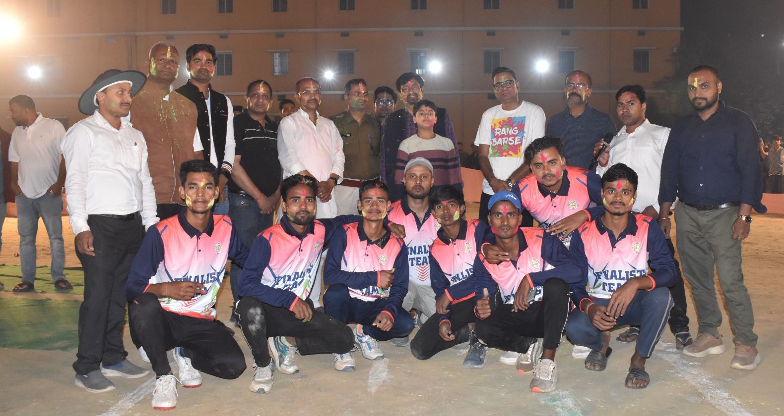 Darbhanga News: Gurukul Premier League Season 9 का नया चैंपियन... अभिषेक के बल्ले ने उगली आग, स्किप्स सनफ्लावर ने जीती चमचमाती ट्रॉफी