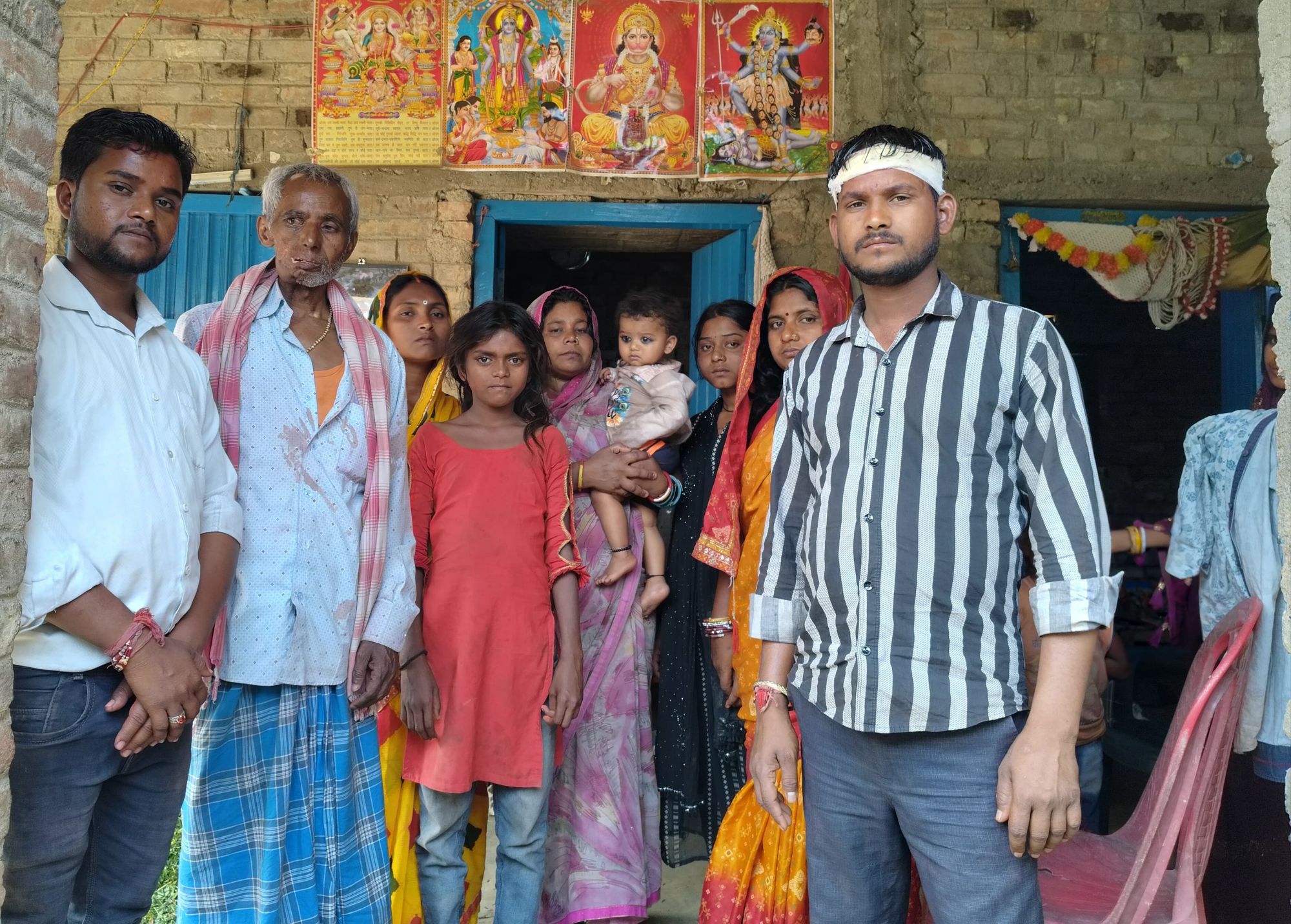 Darbhanga News: सिंहवाड़ा में होली हुड़दंग बना Caste Violence, दो गुटों में खूनी संघर्ष, पुलिस गाड़ी को घेरकर जानलेवा हमला, 9 गिरफ्तार