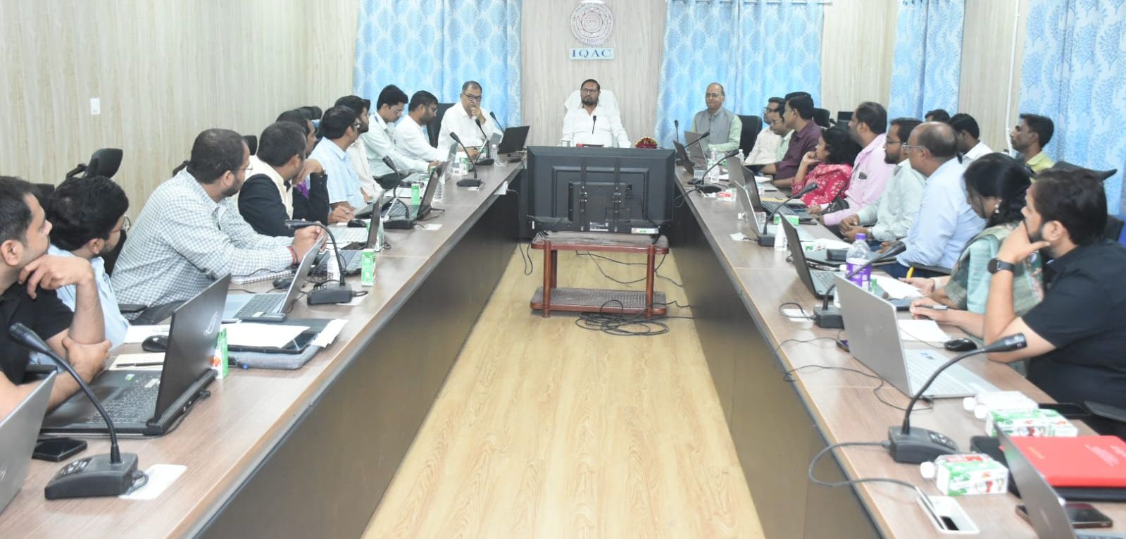 Darbhanga News: LNMU VC संजय चौधरी ने किया 'समर्थ' प्रशिक्षण का आगाज़, बोले- बिहार को राह दिखाएगा हमारा LNMU Samarth Portal, अफसरों को सौंपा टास्क, पढ़िए अब चलेगा कॉलेज का काम बिना रुकावट!