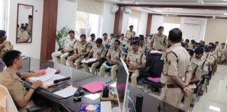 Darbhanga News: दरभंगा SSP जगुनाथ रेड्डी ने लगाई फटकार, 15 थानेदारों पर गिरी गाज, जानिए क्या-क्या हुए बड़े फैसले