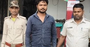 Darbhanga News: केवटी पुलिस को मिली बड़ी कामयाबी, महीनों से फरार चल रहा NDPS एक्ट का आरोपी चढ़ा हत्थे