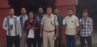 Darbhanga News: जाले पुलिस ने बिखेरी मुस्कान, कई लोगों को वापस मिले Operation Muskaan से खोए हुए फोन, खुशी से खिल उठे चेहरे