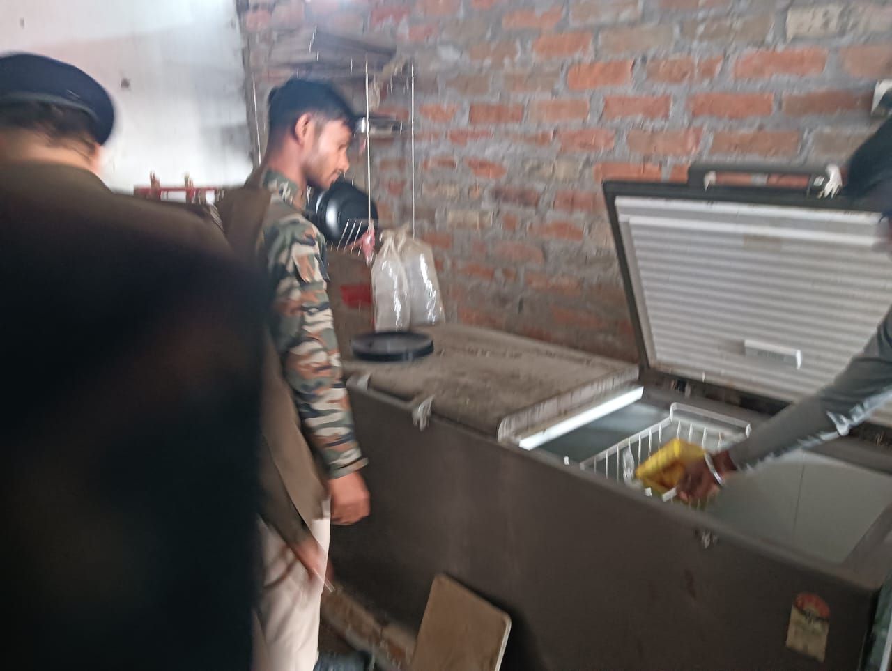 Darbhanga News: Holi festival से पहले दरभंगा पुलिस का बड़ा एक्शन,बहेड़ी-बहेड़ा, अलीनगर, सकतपुर, मनीगाछी, सकरी लाइन होटलों पर ताबड़तोड़ RAID, शराब माफियाओं में मचा हड़कंप
