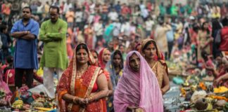 Patna Chhath Puja: खतरनाक हुए 8 घाट, पटना में नाव पर लगा प्रतिबंध, प्रशासन अलर्ट पर