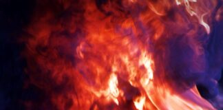 Nawada Hospital Fire: नवादा अस्पताल अग्निकांड… सदर अस्पताल के दवा स्टोर में लगी भीषण आग, मरीजों में मची अफरा-तफरी