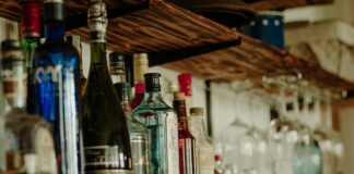 Darbhanga News: दरभंगा के मुर्दे भी पीते हैं… जहां श्मशान में सजती थी शराब की महफिल, पढ़िए… खेत, विदेशी जाम, जखीरा और कारोबारी