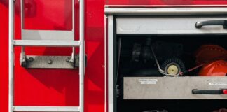 Madhubani News: आधी रात धू-धू कर जली किराना दुकान, 3 लाख का सामान स्वाहा, मालिक ने कहा आगजनी है!