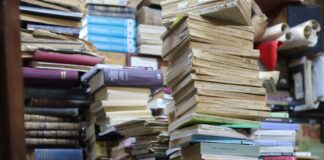 NCERT Textbook Controversy: विवादों में घिरीं NCERT की किताबें, सुप्रीम कोर्ट के निर्देश पर बनी विशेषज्ञ समिति