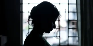 Samastipur News: समस्तीपुर में सड़क पर खेल रही मासूम से दरिंदगी, नाबालिग ने बहलाया.. झाड़ी में ले गया, किया दुष्कर्म, पढ़िए क्या कर रही थी मां… सनसनी!