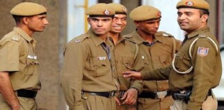 Bihar Police Head Quater News : बिहार में ‘पुलिस रील्स’ पर गिरी गाज, 50 कर्मियों की बनी लिस्ट, महिला थानेदार शबाना आजमी भी शामिल