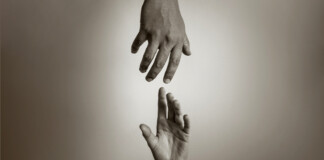 Bhagalpur News: ई-रिक्शा चालक Suicide, बांस के सहारे फंदे से लटकी मिली लाश, आखिर बीमार पिता को छोड़ क्यों चुनी युवा मनीष ने खुदकुशी?