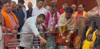 Nishant Kumar News: बिहार पॉलिटिक्स में हर -हर महादेव…बाबा हरिहरनाथ मंदिर पहुंचे निशांत, विशेष दर्शन – पूजा के बीच पिता नीतीश के राजनीतिक सफर पर हुए भावुक