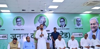 Bihar Politics: जेडीयू रणनीति में ज़ोरदार तेज़ी, नीतीश के ‘सिपाही’ घर-घर पहुंचाएंगे बात, फ्लोर टेस्ट पर क्या बोले निशांत