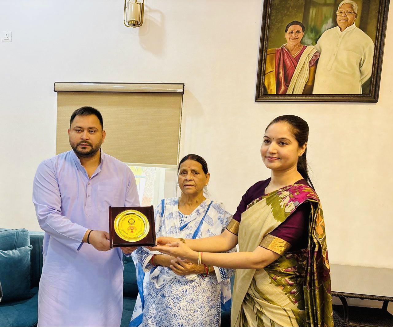 Bihar News: लालू आवास पर Digital Census, पहुंची टीम, तेजस्वी ने अमित शाह से पूछे सवाल