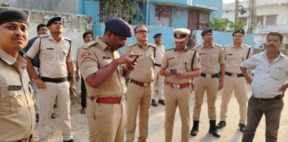 Darbhanga News: दरभंगा में करोड़ों की लूट में अंतरराज्यीय कनेक्शन, यूपी-एमपी से जुड़े अपराधियों के तार, किस रास्ते भागे… Darbhanga Police की साख उद्भेदन के करीब -करीब