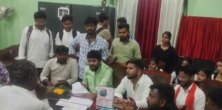 Student Protest: भागलपुर के टीएनबी कॉलेज में छात्रों का हल्ला बोल, नामांकन शुल्क माफी को लेकर बड़ा फैसला Bihar News Deshaj Times