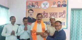 गंगा संरक्षण: कहलगांव की उत्तरवाहिनी गंगा क्यों बन रही चिंता का विषय? आस्था से आगे अब जिम्मेदारी की पुकार! Bihar News Deshaj Times