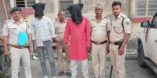Muzaffarpur Loot Case: बिहार में बड़ी कामयाबी! मुजफ्फरपुर लूट कांड का पर्दाफाश, दो बदमाश दबोचे, हथियार और लाखों का सोना बरामद