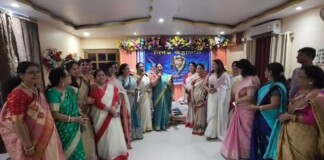 Bhagalpur News: भागलपुर में चुरा लिया है तुमने जो दिल को…सुरों की मल्लिका आशा भोसले को भावभीनी श्रद्धांजलि, महिलाओं ने बिखेरे मधुर सुर