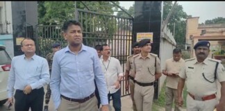 Bhagalpur News: सुल्तानगंज अफसर गोलीकांड: CID के DIG जयंत कांत ने किया घटनास्थल का निरीक्षण, पढ़िए रामधनी की पत्नी उप सभापति नीलम देवी और नया मोड़