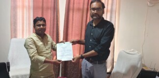 Darbhanga News: कुशेश्वरस्थान की समस्या पग -पग पर, नल- जल और बिजली ठप, SDO शशांक राज ने कहा – मुखिया जी निश्चिंत रहिए, निदान होगा!