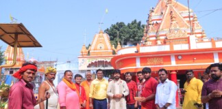 Darbhanga के कुशेश्वरस्थान में हरिवंश जी महाराज ने किया रुद्राभिषेक, राष्ट्र की सुख-समृद्धि की कामना