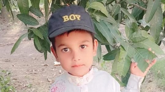 Darbhanga News: जब पहुंची मासूम अबूबकर की लाश, रो पड़ा जाले, दर्दनाक रोड रोलर दुर्घटना की लुकाछिपी का अंत... मातम!