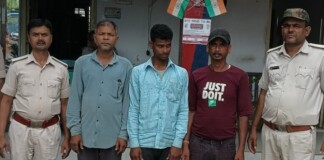 Darbhanga Police Raid: ताड़ी दुकानों पर पुलिस का शिकंजा, 9 लोग गिरफ्तार