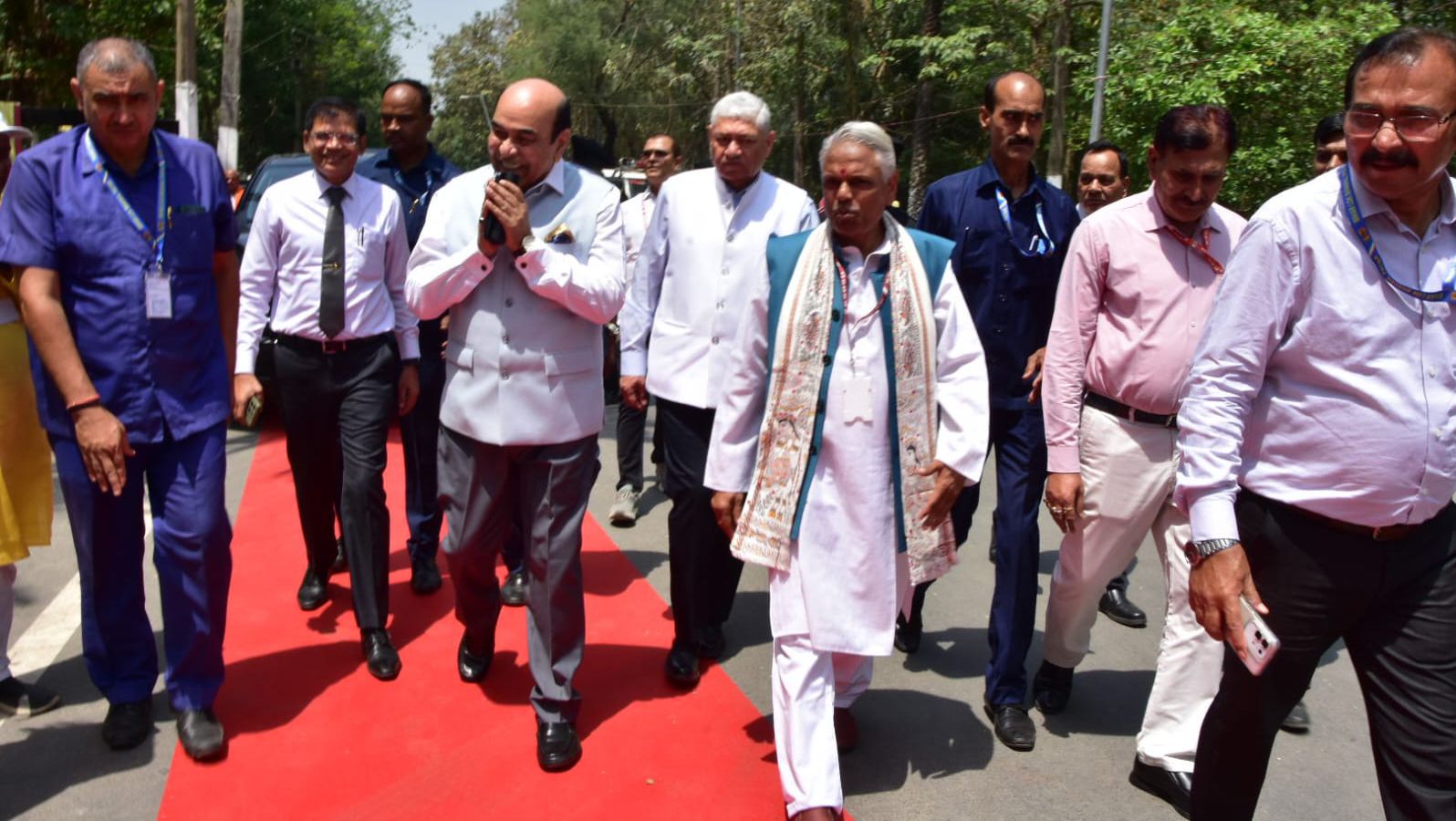 Darbhanga News: KSDSU में गवर्नर सैयद अता हसनैन ने कहा -संस्कृत शिक्षा दिलाएगी IAS-IPS की नौकरी! जानिए VC लक्ष्मी निवास पांडेय ने क्या बताया करियर का गोल्डन प्लान