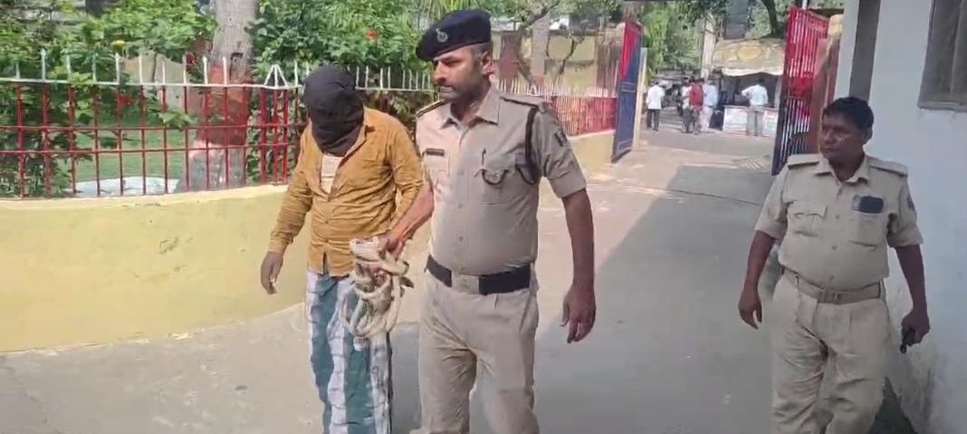 Bhagalpur News: बड़ा खुलासा, Shahkund Loot 8 लाख के डकैती केस में एक अपराधी गिरफ्तार, देसी कट्टा भी बरामद
