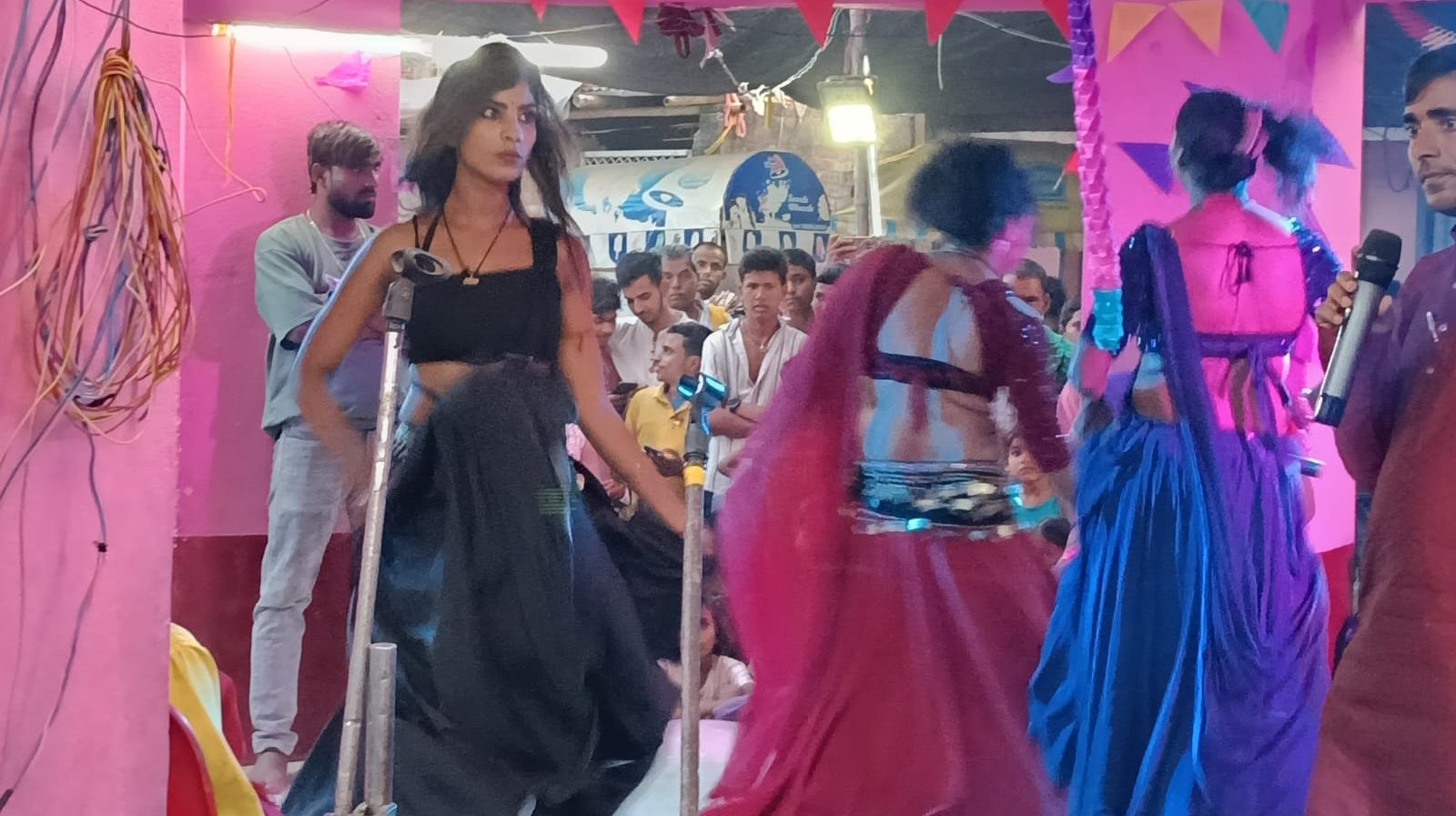 Bhagalpur News: बांका राजा भर्तृहरि महोत्सव का अद्भुत सांस्कृतिक आयोजन, चंगेरी में देर रात तक झूमे दर्शक, जानिए 100 साल पुरानी परंपरा