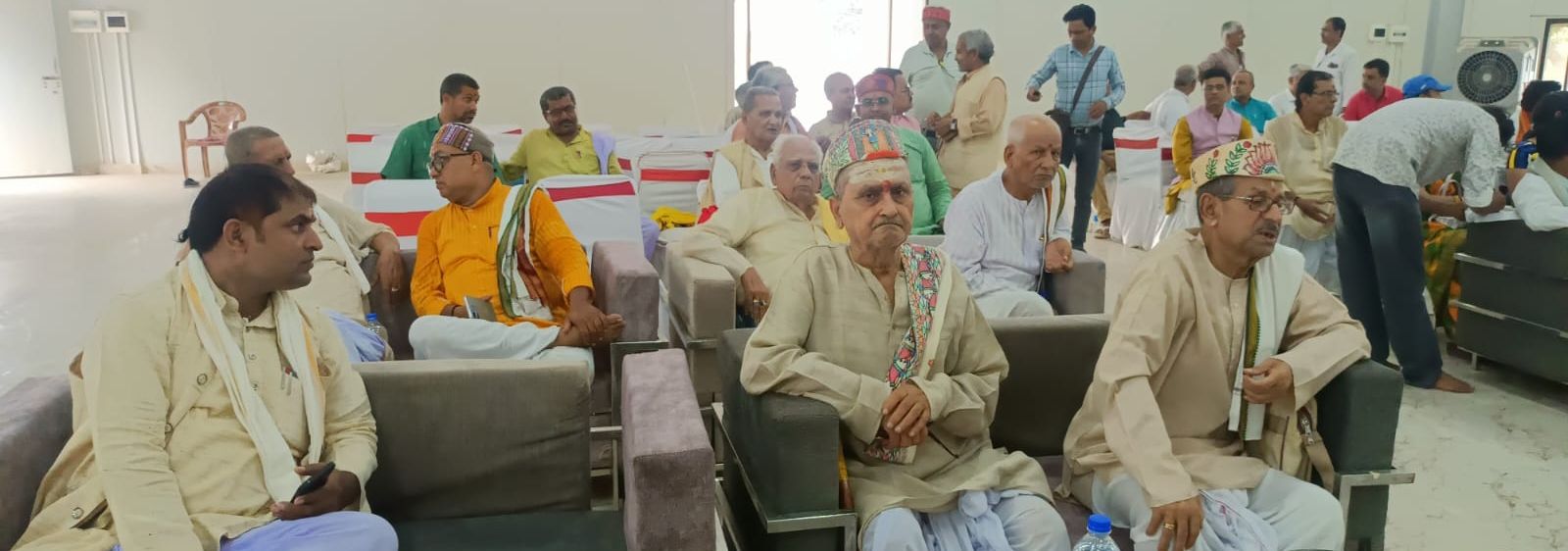 Darbhanga News: पंचांग 2026-27, दरभंगा पंडित सभा ने जारी किए पर्व-त्योहार और शुभ मुहूर्त, जानें पूरी लिस्ट