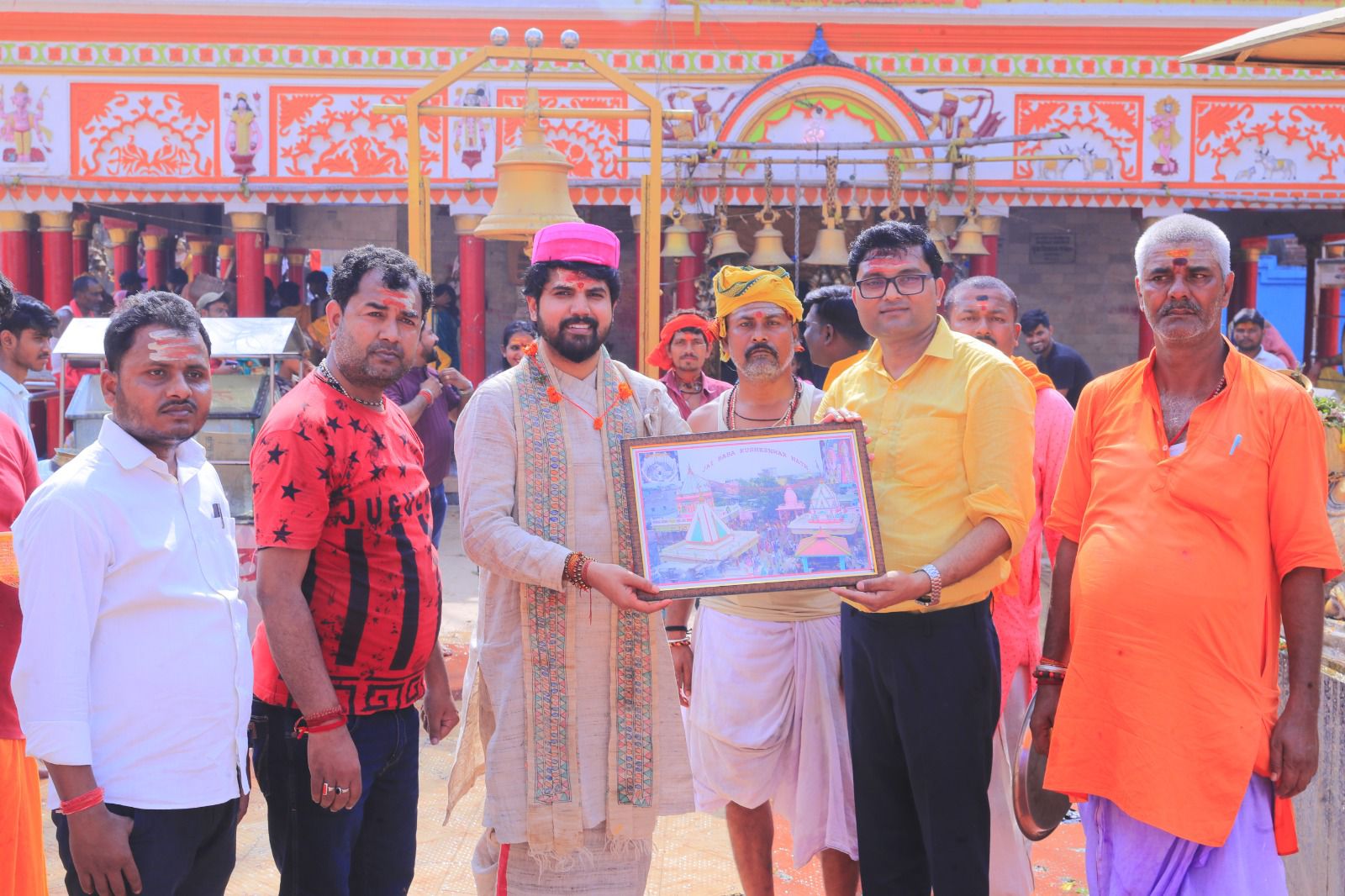 Darbhanga के कुशेश्वरस्थान में हरिवंश जी महाराज ने किया रुद्राभिषेक, राष्ट्र की सुख-समृद्धि की कामना