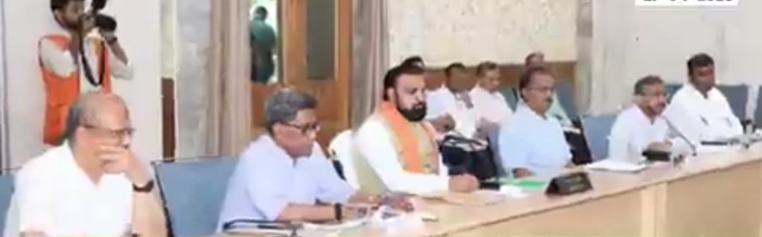 Bihar News: नगर विकास, पंचायती राज और पर्यटन विभाग... CM Samrat का अधिकारियों को दो टूक... रिजल्ट में तेजी लाइए... पढ़िए क्या दिखेगा सुधार!