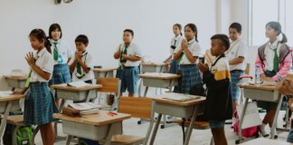 Bihar Education News: सरकारी स्कूल सुधरेंगे, अब अधिकारी हर दिन करेंगे 3 स्कूलों का दौरा, जानें पूरा प्लान