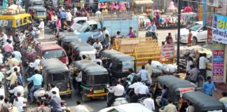 Aurangabad News: औरंगाबाद ट्रैफिक जाम… देव नगर में महाजाम से जनजीवन बेहाल, व्यापार पर भी असर