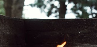 Muzaffurpur News: मुजफ्फरपुर रेलवे स्टेशन पर बड़ा हादसा टला, PRS कक्ष में लगी आग, फिर क्या हुआ!