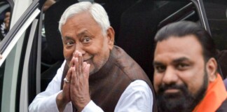 Nitish Kumar Shifting: 1 अणे मार्ग से 7 सर्कुलर रोड… छोड़ आए हम वो गलियां…पसंदीदा किताबें, पुरानी अलमारियां और गमलों में लगे पौधे… पॉलिटिकल लग्ज़री को कड़ा संदेश!