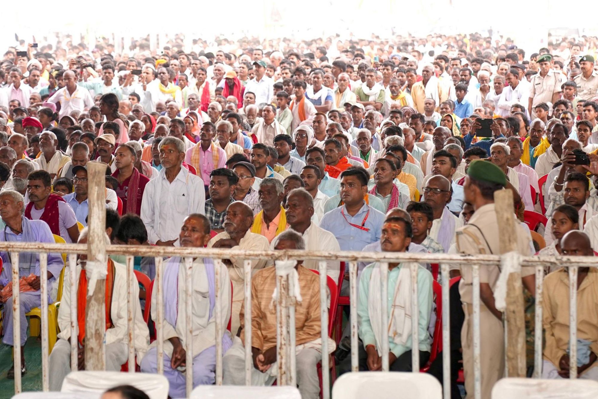 Bihar News: बेटियों की सुरक्षा पर CM सम्राट चौधरी का बड़ा बयान, कहा- जब तक घर नहीं लौटेंगी, पुलिस जागेगी! फिर भीड़ ने जो पूछा सीएम मुस्कुराकर आगे बढ़ गए...!