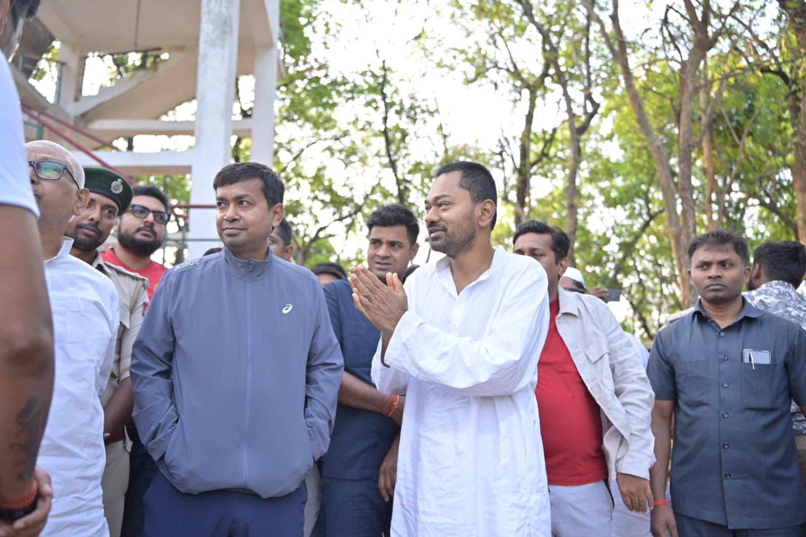 Bihar JDU News: बिहार के कश्मीर में रोमांचक जंगल सफारी, JDU नेता निशांत कुमार ने देखी प्रकृति की अद्भुत छटा, मंदिरों में भी की पूजा