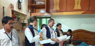 Jamui BIG News: धनकुबेर गोपाल… EOU Raid जमुई के इंजीनियर के 4 ठिकानों पर छापा, पढ़िए – आय से 81.5 % अधिक का लालची… बड़ा खुलासा!