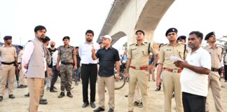 Bhagalpur News: श्रावणी मेला: भागलपुर में प्रशासन अलर्ट, शौचालय, चेंजिंग रूम, प्रकाश व्यवस्था, भीड़ नियंत्रण, सुरक्षित आवागमन और गंगा के बढ़ते जलस्तर से सुरक्षा, पढ़िए -बड़ी तैयारी